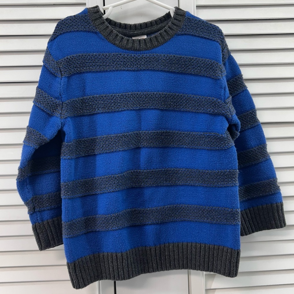 Gymboree size 5 Blue and Gray Striped kids Sweater